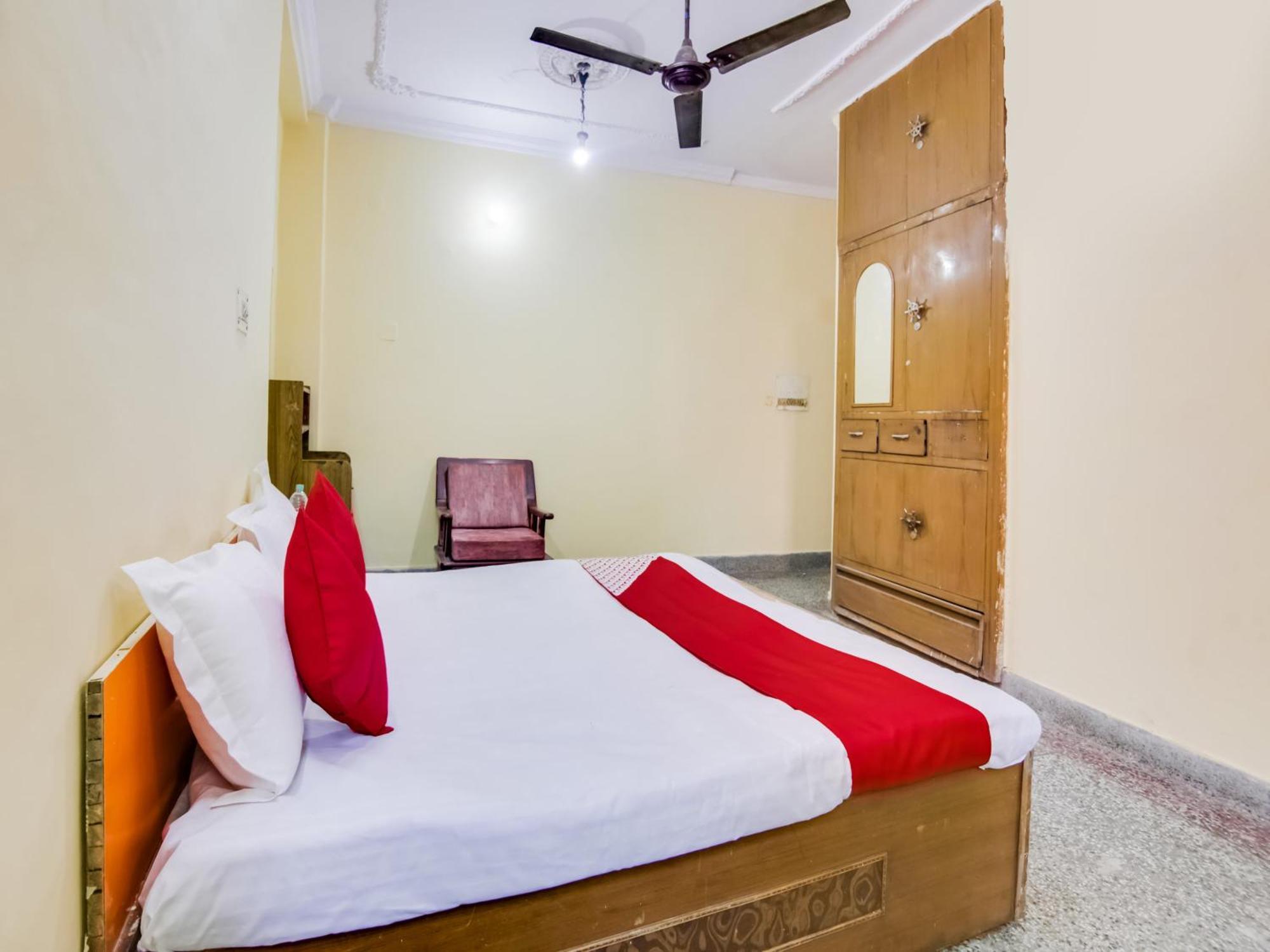 Hotel O Smart View New Delhi